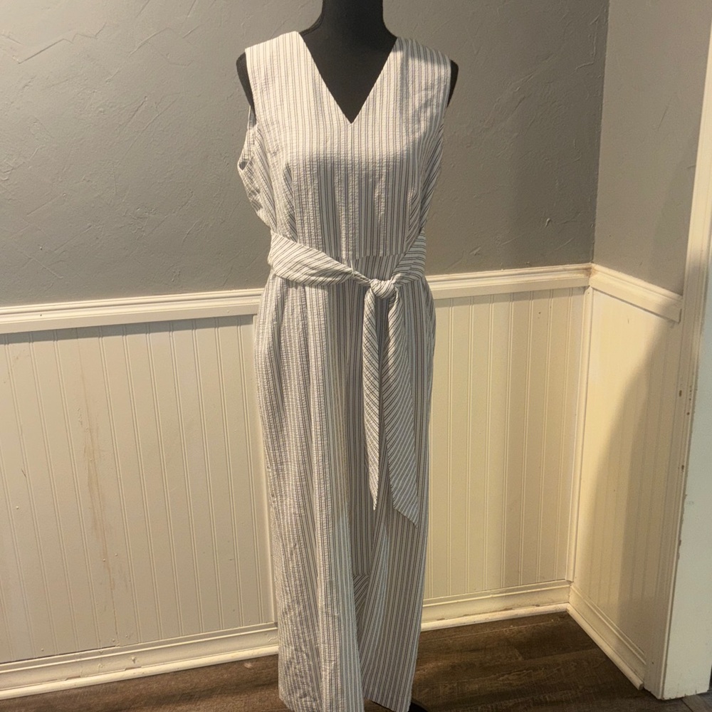 Calvin Klein White and Light Gray Striped Sleeveless V-Neck Maxi Dress with Belt